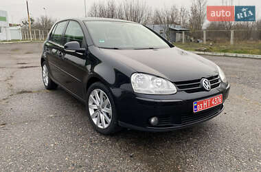 Хэтчбек Volkswagen Golf 2006 в Ахтырке