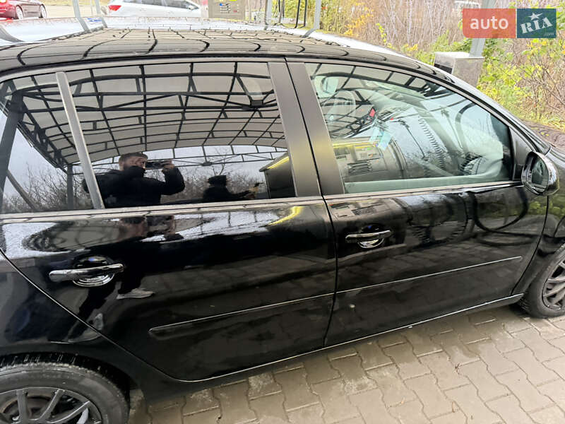 Хэтчбек Volkswagen Golf 2007 в Полтаве