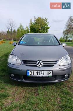 Хэтчбек Volkswagen Golf 2006 в Лубнах