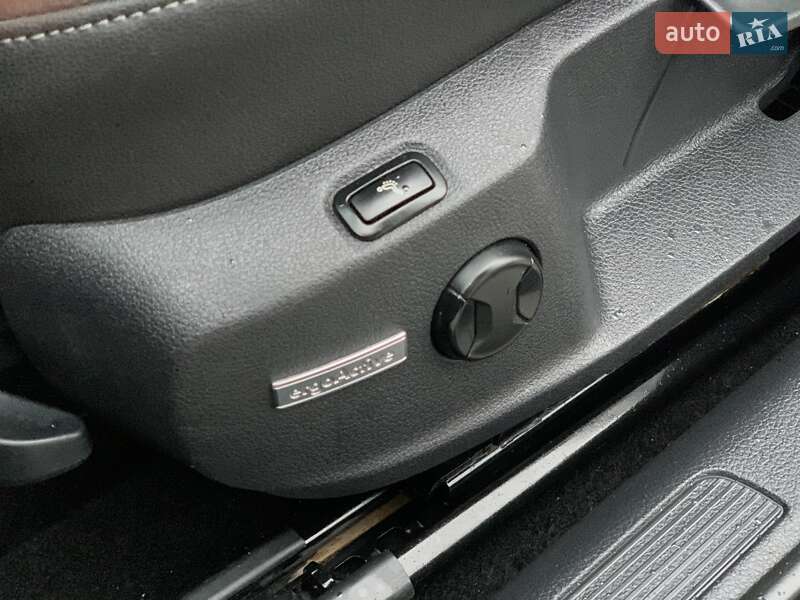 Хэтчбек Volkswagen Golf 2013 в Бердичеве