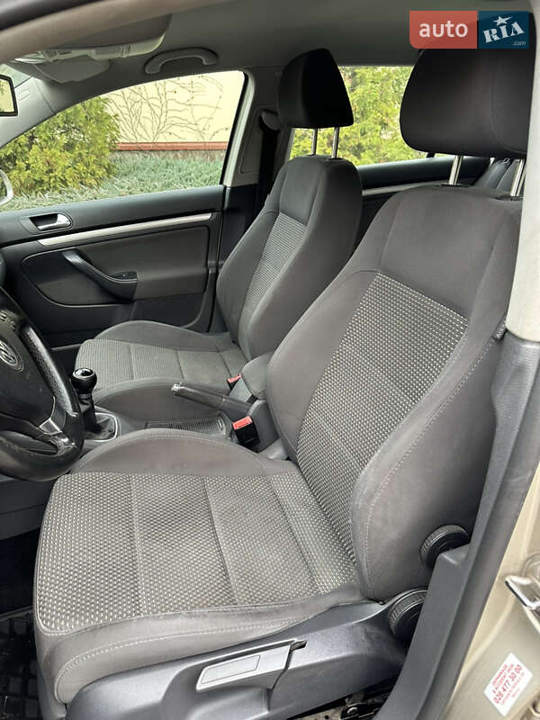 Універсал Volkswagen Golf 2008 в Кам'янському