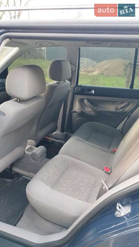 Универсал Volkswagen Golf 2000 в Корсуне-Шевченковском