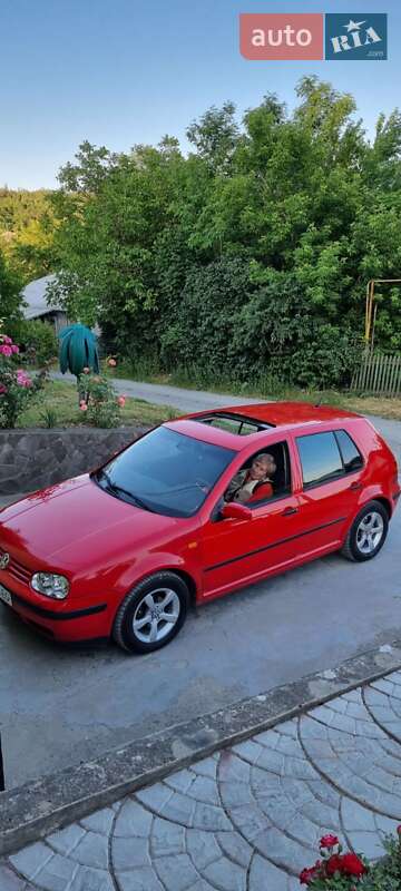 Хэтчбек Volkswagen Golf 1998 в Хмельницком