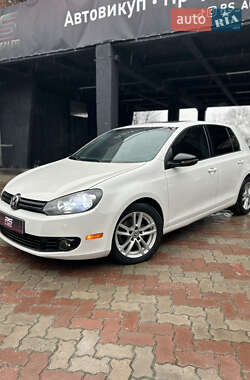 Хэтчбек Volkswagen Golf 2011 в Запорожье