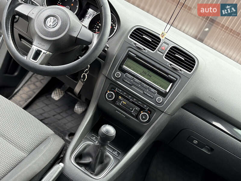 Хэтчбек Volkswagen Golf 2010 в Ходорове фото 20 Хэтчбек Volkswagen Golf 2010 в Ходорове