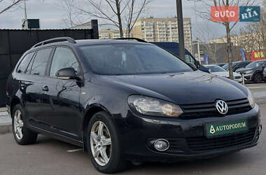 Универсал Volkswagen Golf 2013 в Киеве