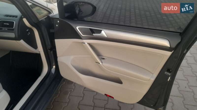 Универсал Volkswagen Golf 2016 в Коломые