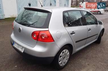 Хетчбек Volkswagen Golf 2005 в Тернополі