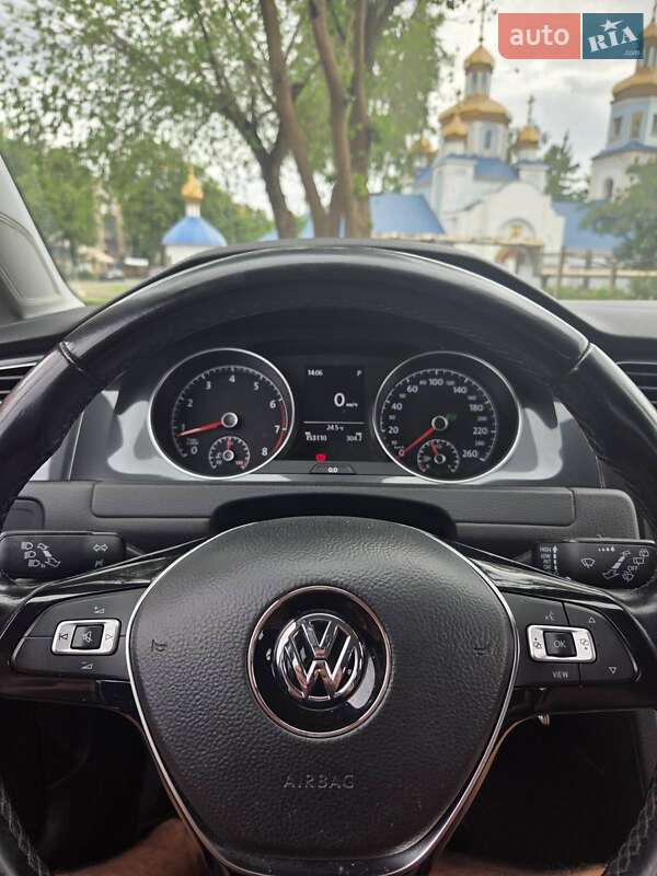 Хэтчбек Volkswagen Golf 2018 в Кривом Роге фото 3 Хэтчбек Volkswagen Golf 2018 в Кривом Роге