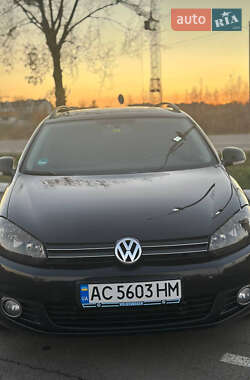 Універсал Volkswagen Golf 2011 в Луцьку