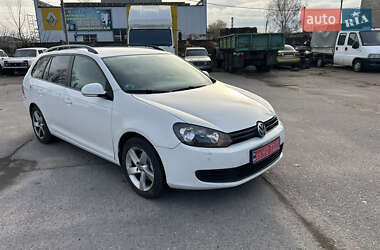 Універсал Volkswagen Golf 2010 в Чернігові
