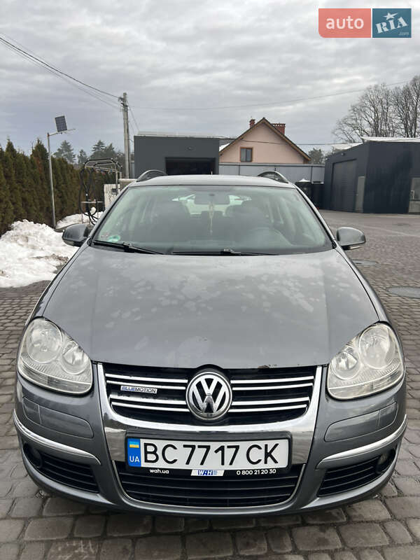 Универсал Volkswagen Golf 2008 в Львове
