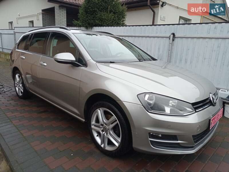 Универсал Volkswagen Golf 2014 в Луцке
