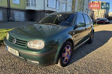 Хэтчбек Volkswagen Golf 2000 в Ивано-Франковске
