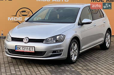 Хэтчбек Volkswagen Golf 2013 в Ровно
