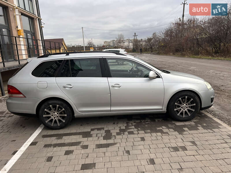 Универсал Volkswagen Golf 2008 в Ковеле