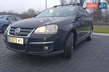 Универсал Volkswagen Golf 2008 в Обухове