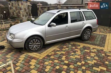 Универсал Volkswagen Golf 2003 в Богородчанах