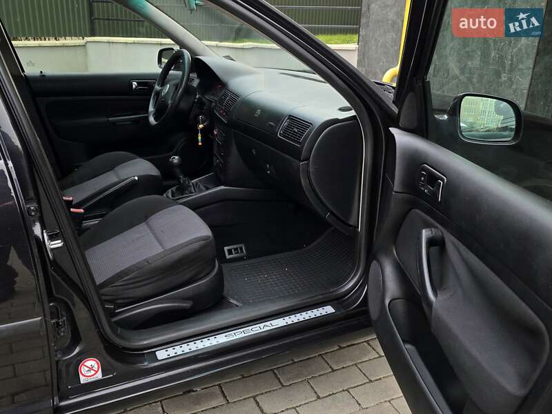 Хэтчбек Volkswagen Golf 2003 в Тернополе фото 29 Хэтчбек Volkswagen Golf 2003 в Тернополе