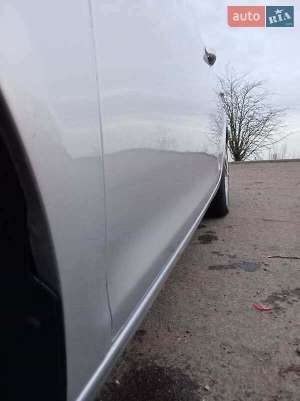 Універсал Volkswagen Golf 2011 в Вознесенську