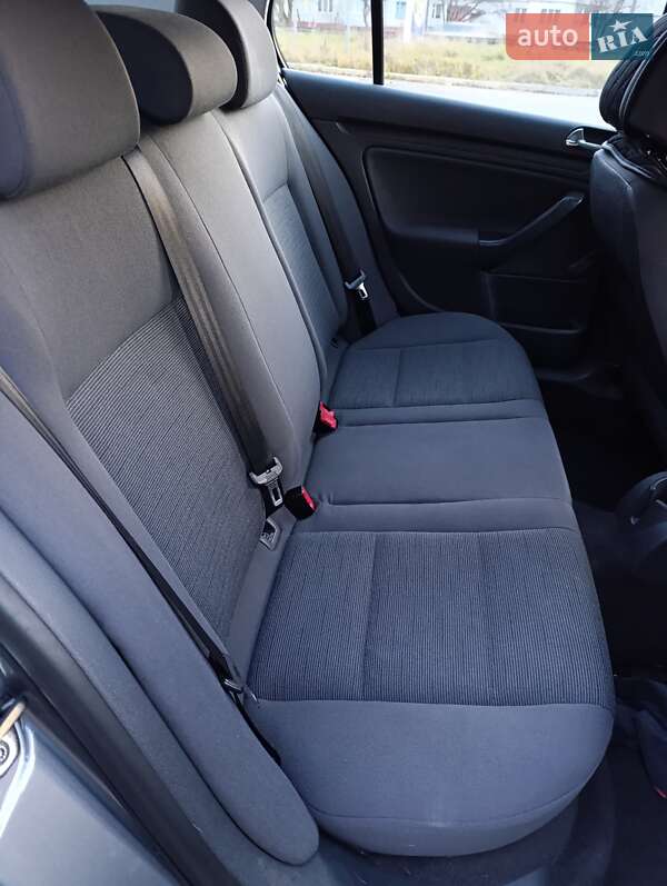Хэтчбек Volkswagen Golf 2004 в Хмельницком фото 22 Хэтчбек Volkswagen Golf 2004 в Хмельницком
