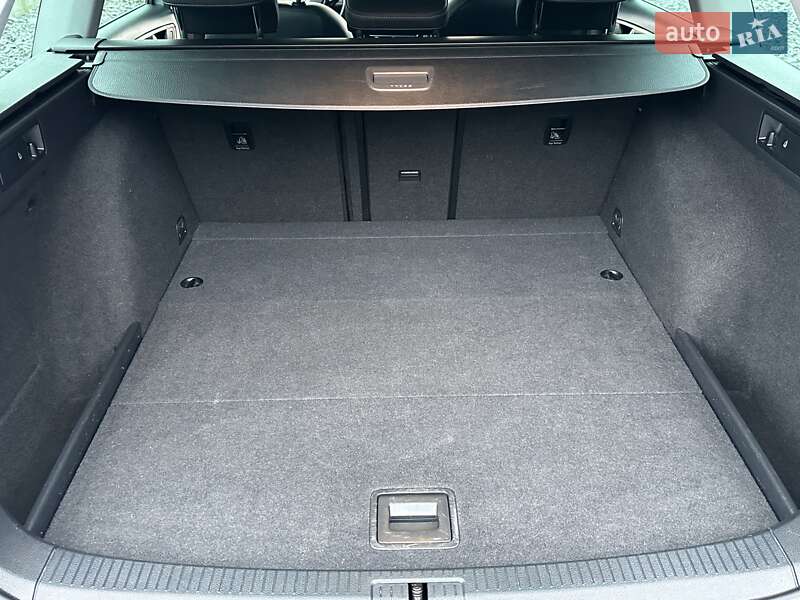 Универсал Volkswagen Golf 2015 в Ровно