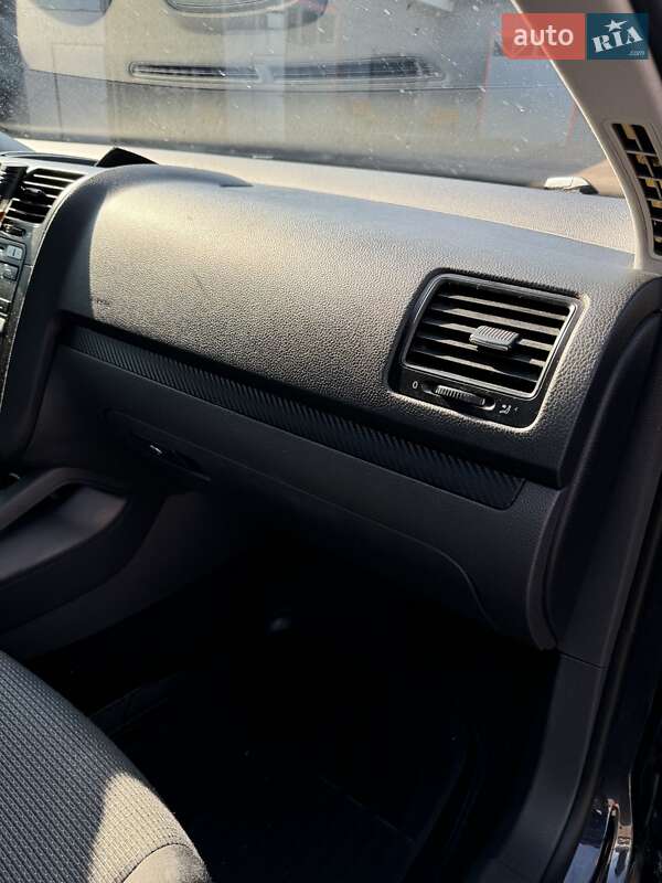 Универсал Volkswagen Golf 2008 в Житомире