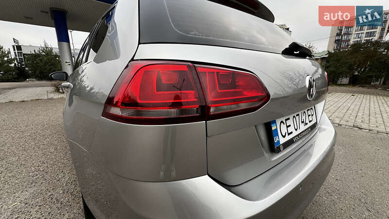 Універсал Volkswagen Golf 2016 в Кам'янець-Подільському