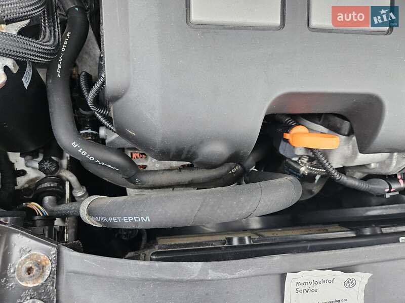 Универсал Volkswagen Golf 2010 в Луцке фото 7 Универсал Volkswagen Golf 2010 в Луцке