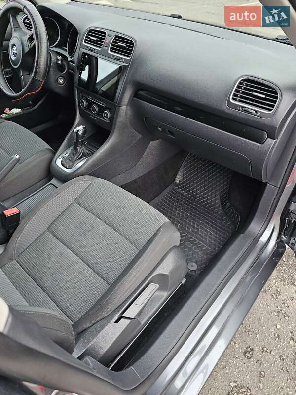 Универсал Volkswagen Golf 2012 в Ивано-Франковске