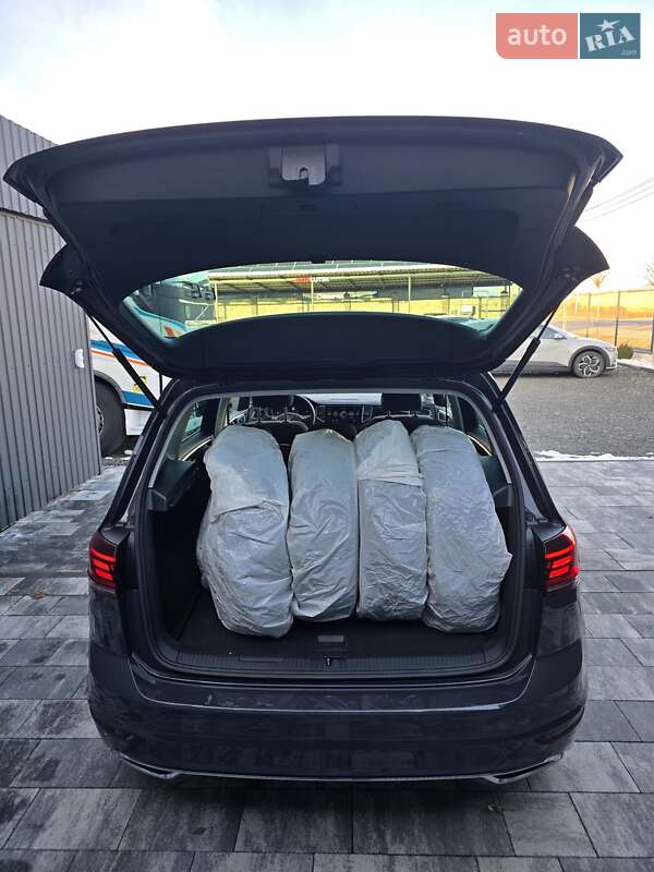 Хэтчбек Volkswagen Golf 2020 в Луцке фото 6 Хэтчбек Volkswagen Golf 2020 в Луцке