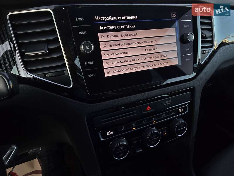 Хэтчбек Volkswagen Golf 2020 в Луцке фото 20 Хэтчбек Volkswagen Golf 2020 в Луцке