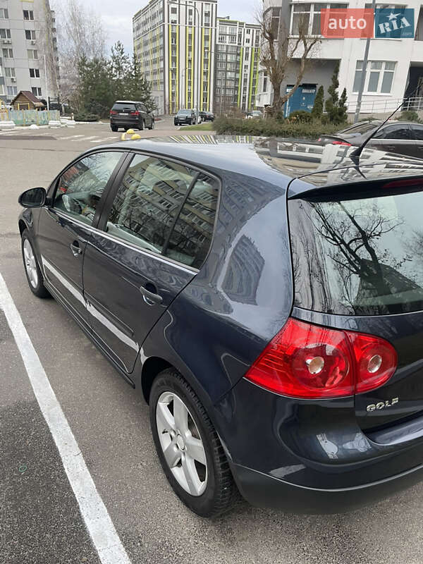 Volkswagen Golf 2008
