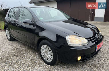 Хэтчбек Volkswagen Golf 2007 в Калуше