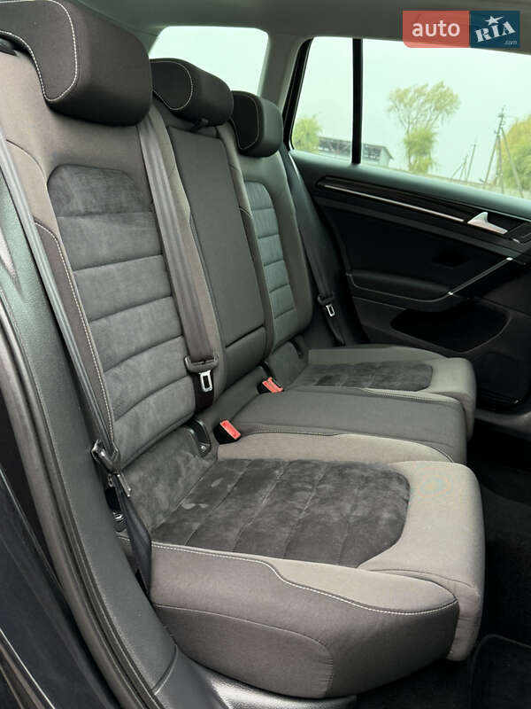 Универсал Volkswagen Golf 2015 в Стрые фото 40 Универсал Volkswagen Golf 2015 в Стрые