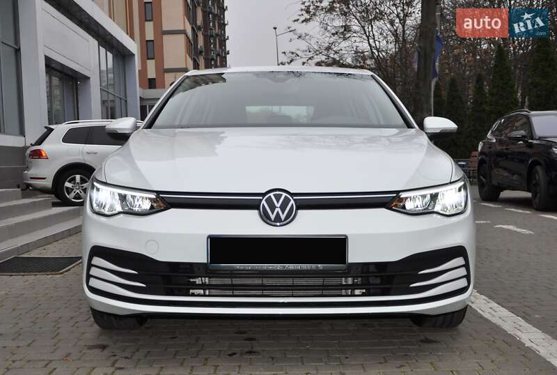 Хетчбек Volkswagen Golf 2022 в Одесі