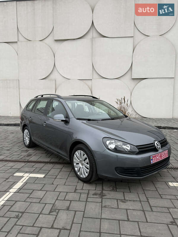 Volkswagen Golf 2010