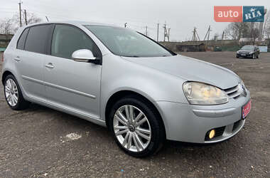 Хетчбек Volkswagen Golf 2008 в Рівному