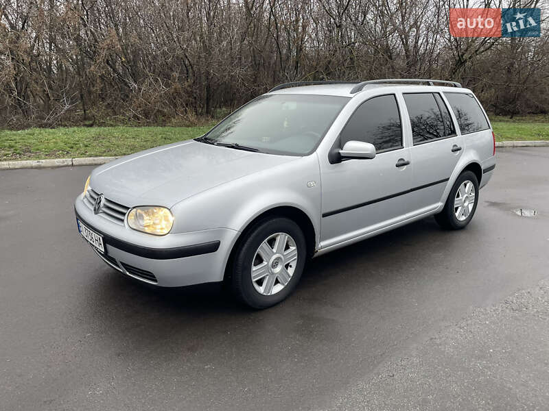 Универсал Volkswagen Golf 2003 в Полтаве фото Универсал Volkswagen Golf 2003 в Полтаве