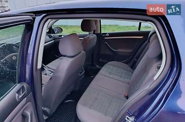 Хэтчбек Volkswagen Golf 2007 в Львове