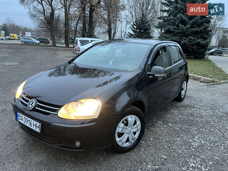 Хетчбек Volkswagen Golf 2007 в Львові