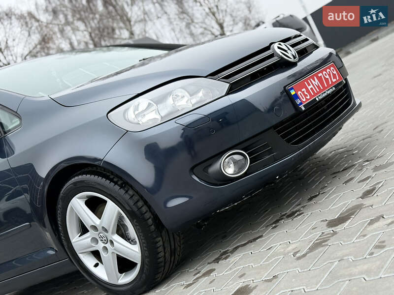 Хэтчбек Volkswagen Golf 2009 в Владимире