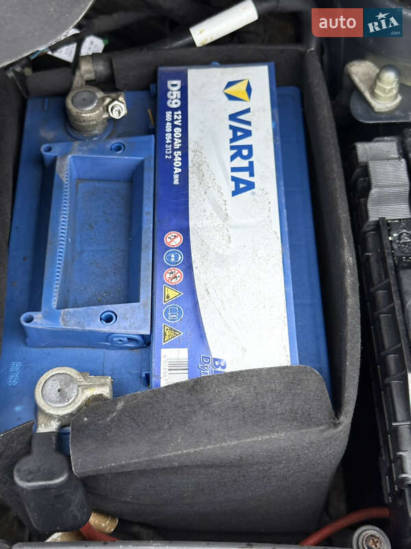 Хэтчбек Volkswagen Golf 2009 в Владимире