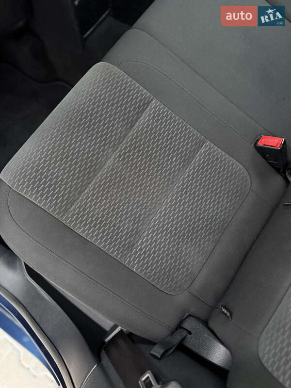 Хэтчбек Volkswagen Golf 2009 в Владимире