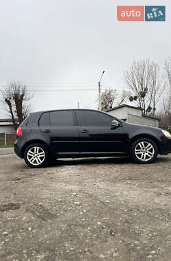 Хэтчбек Volkswagen Golf 2007 в Луцке