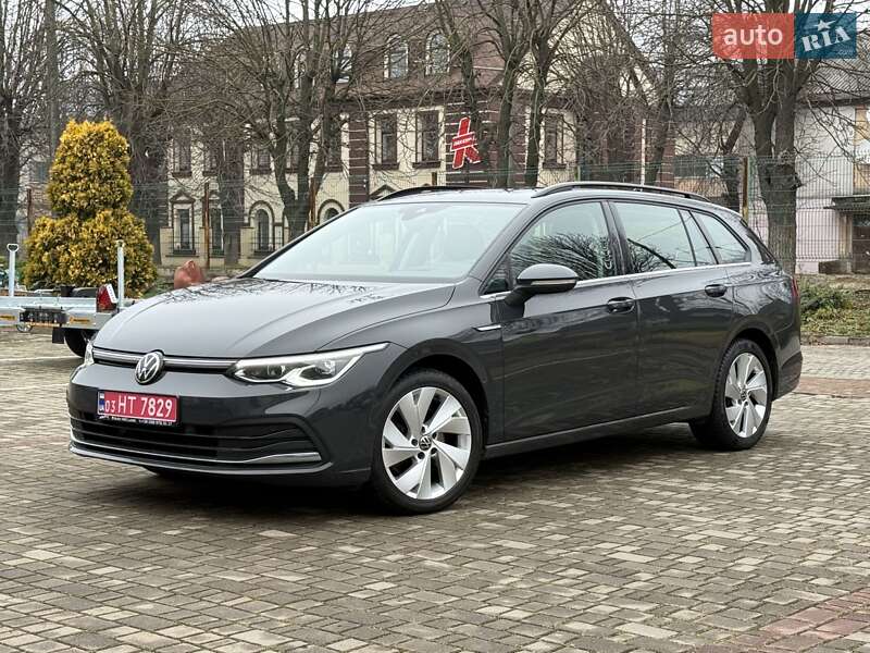 Volkswagen Golf 2021