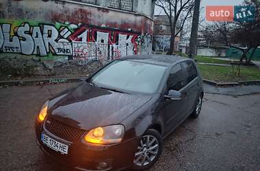 Хэтчбек Volkswagen Golf 2006 в Одессе