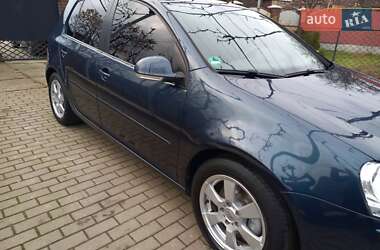 Хетчбек Volkswagen Golf 2007 в Мукачевому