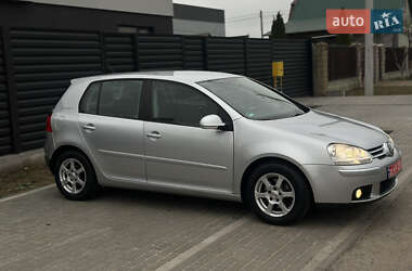 Хетчбек Volkswagen Golf 2007 в Києві