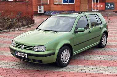 Хетчбек Volkswagen Golf 1998 в Запоріжжі